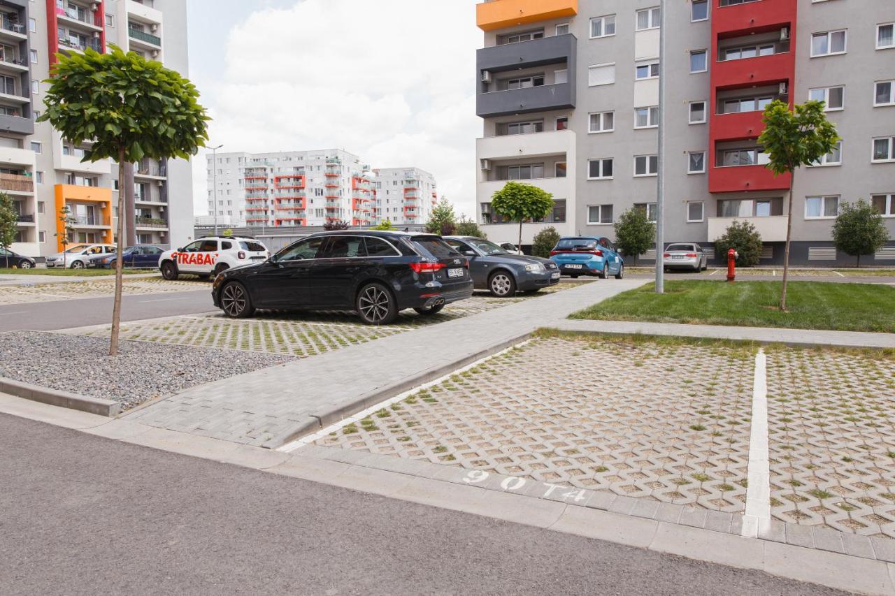 Charming Family Haven Apartment Oradea Exterior photo